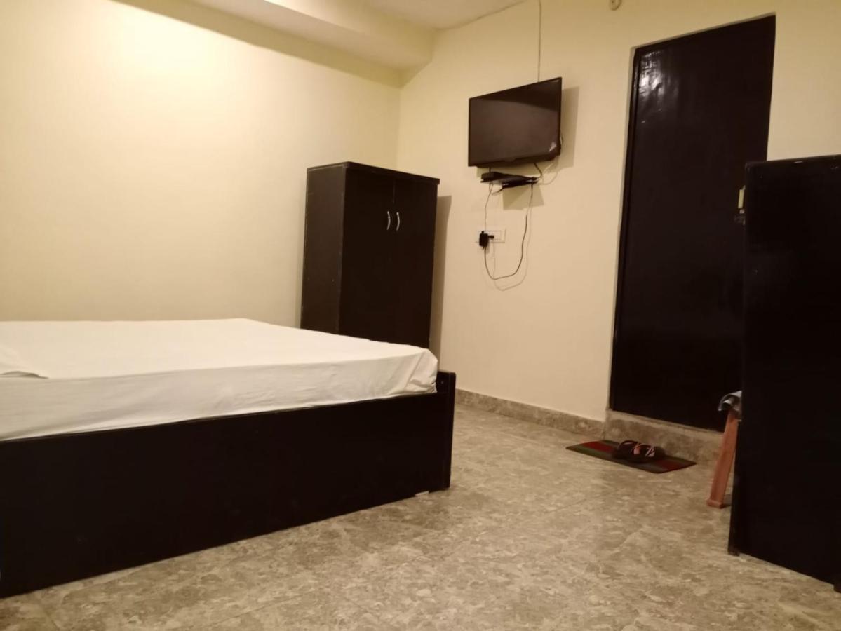 S S Hotel And Restaurant By Wb Economy Jaunpur Exterior foto